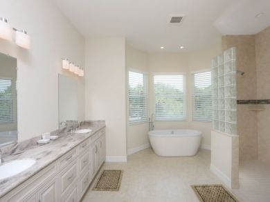 Four Bedrooms Bay View vacation Home in Manasota Key