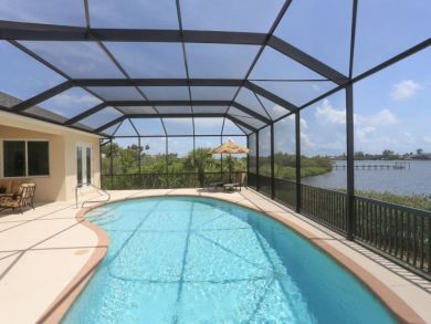 Four Bedrooms Bay View vacation Home in Manasota Key