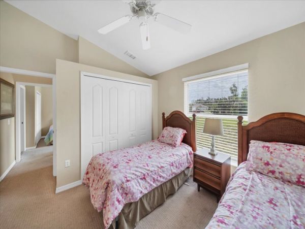 Luxurious Lakeside 5 Bedroom Home in Rotonda - Perfect Florida Getaway