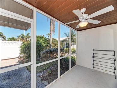 Siesta Key Vacation Rental Villa Sleeps Four Guests