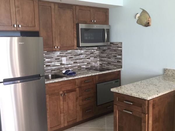 Gulf Front Marco Island Vacation Condo Sleeps $ Guests