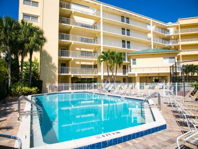 Marco Island Condo 920765