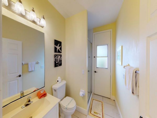 Canal Front 3 Bedroom Beautiful Property on Marco Island