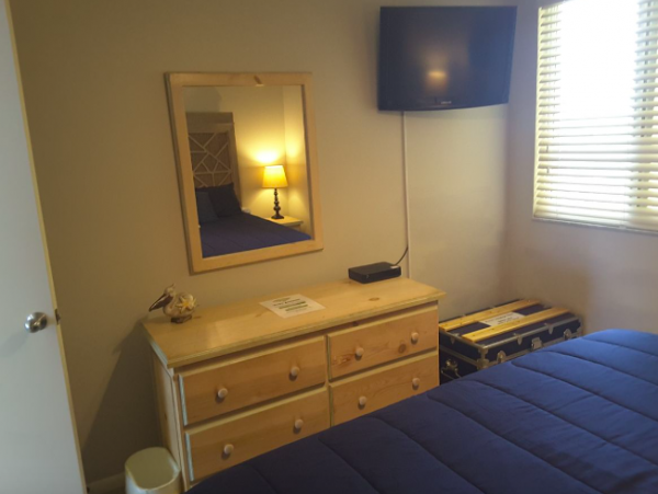 Waterfront Marco Island Vacation Rental with 1 Bedroom