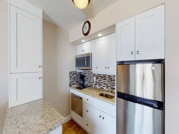 Oceanfront Condo with 1 Bedroom in Marco Island