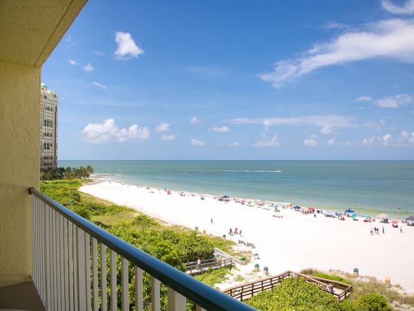 Beachfront Chic Condo in Marco Island Sleeps 4 Guests