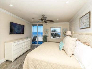 Siesta Key Vacation Condo on beach