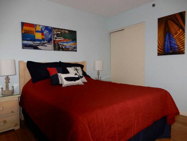 Marco Island Lovely Condo with Great Views