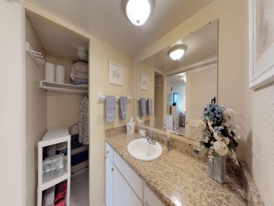 Naples Condo 920792 Naples Condo 920792