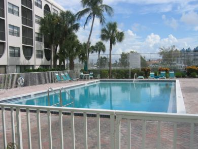 Marco Island Vacation Rental Condo Two Bedrooms Sleeps 4