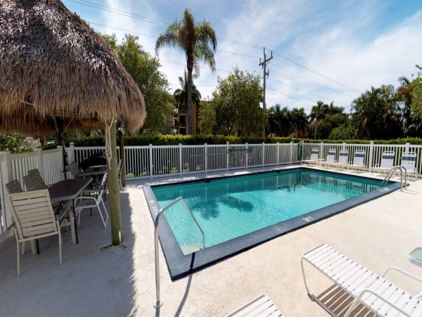 Marco Island Condo 920812