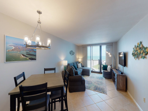 Marco Island Vacation Condo Sleeps Seven Guests