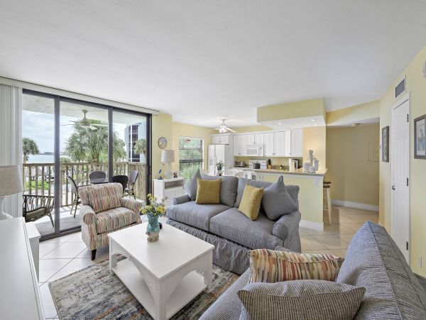 Marco Island Vacation Condo One Bedroom