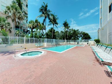 On Beach Marco Island Vacation Condo Sleeps Two Guests