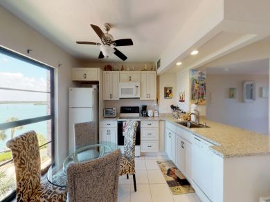 1 Bedroom Condo with view 1 Bedroom Condo with view
