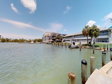 Marco Island Condo 920845 Marco Island Condo 920845