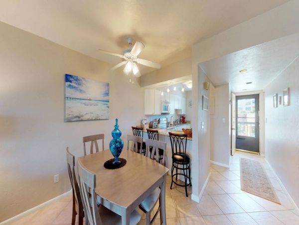 Beautiful 2 Bedroom across the street from the Beach