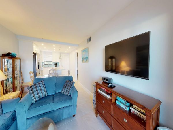 Marco Island Condo with 2 Bedroom