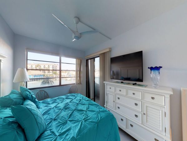 Marco Island Condo with 2 Bedroom