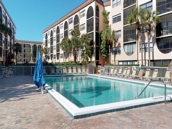 Marco Island Condo with 2 Bedroom