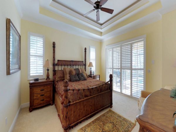 Three Bedroom Marco Island Private Pool Home Canal View