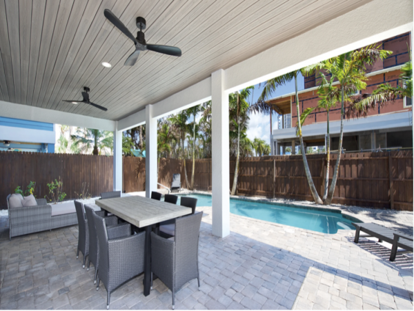 Stunning Vacation Home in Fort Myers 14 Guests STEPS TO SAND