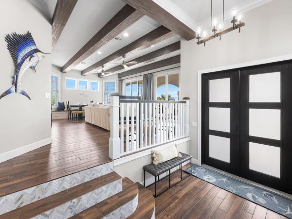 Stunning Vacation Home in Fort Myers 14 Guests STEPS TO SAND