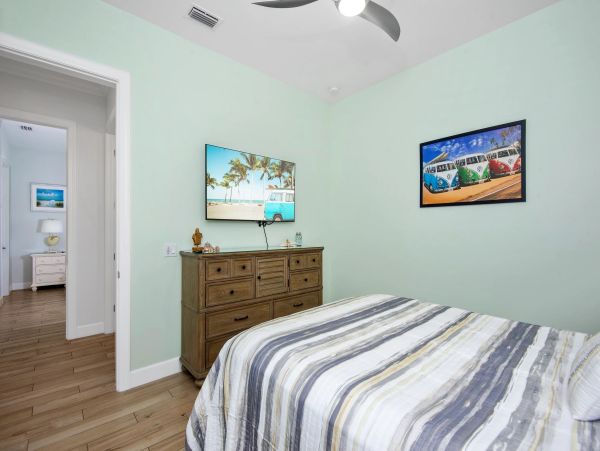 Private Pool Fort Myers Vacation Home Steps to Beach