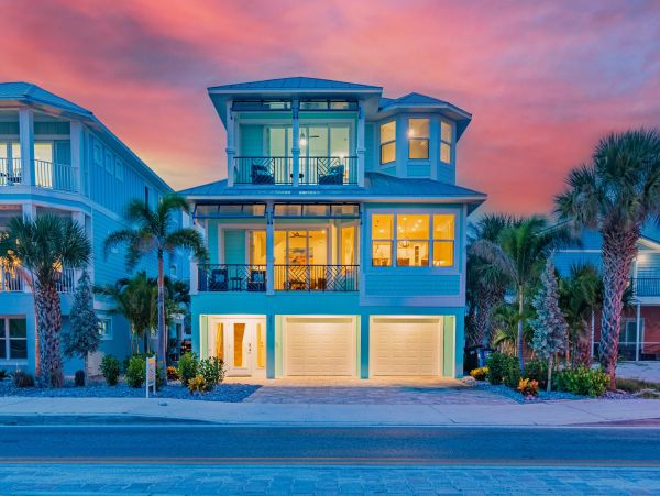 Private Pool Fort Myers Vacation Home Steps to Beach