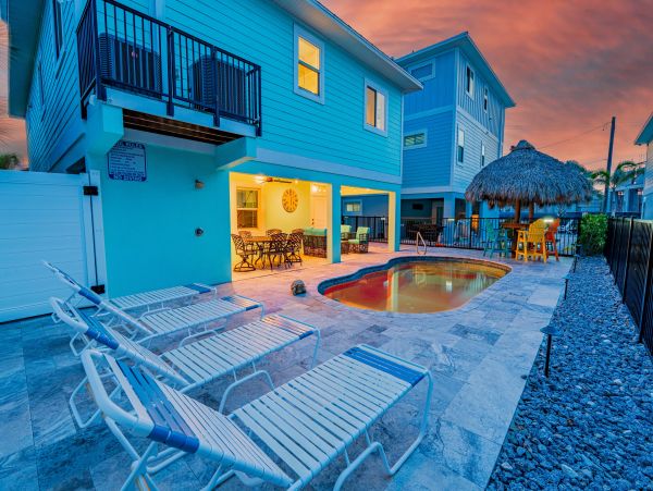 Private Pool Fort Myers Vacation Home Steps to Beach