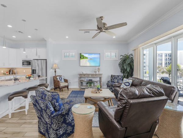 The Beach Across the Street  Fabulous Vacation Home Fort Myers Steps to Sandy Beach