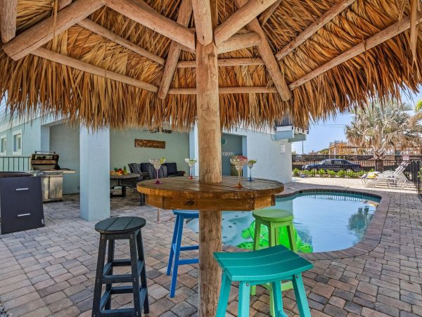 The Beach Across the Street  Fabulous Vacation Home Fort Myers Steps to Sandy Beach