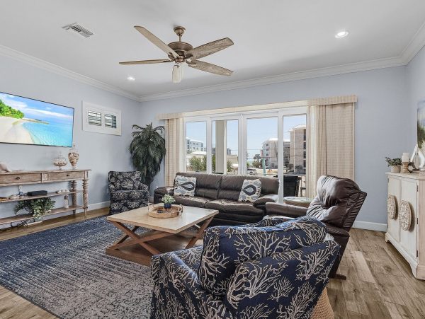 The Beach Across the Street  Fabulous Vacation Home Fort Myers Steps to Sandy Beach