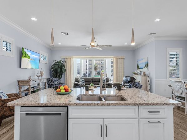 The Beach Across the Street  Fabulous Vacation Home Fort Myers Steps to Sandy Beach