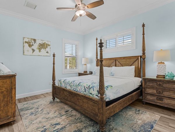 The Beach Across the Street  Fabulous Vacation Home Fort Myers Steps to Sandy Beach