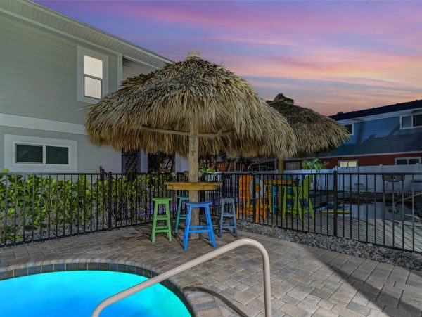 The Beach Across the Street  Fabulous Vacation Home Fort Myers Steps to Sandy Beach