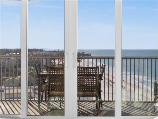 Gulf Views Siesta Key Vacation Rental Condo Two Bedrooms