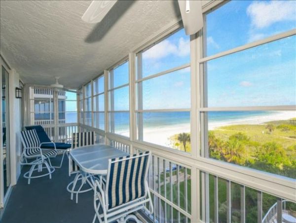 Charming Vacation Rental on Sieta Key Gulf Views