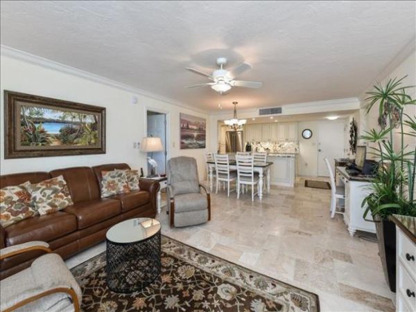 Charming Vacation Rental on Sieta Key Gulf Views