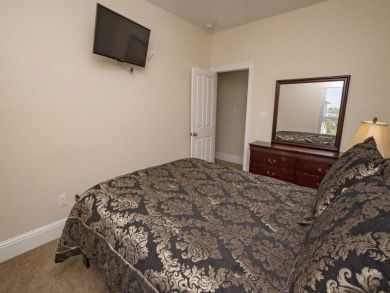 Gulf Shores Vacation Home Sleeps Forty Guests.