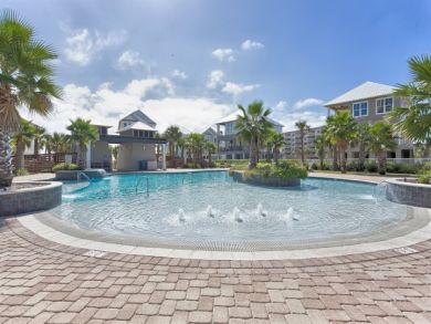Orange Beach Vacation Home Sleeps Thirty Guests.