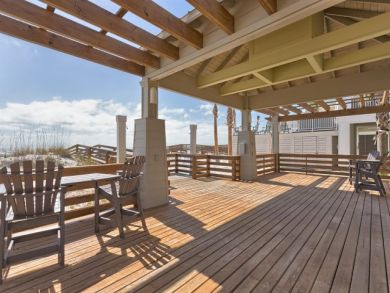 Orange Beach Vacation Home Sleeps Thirty Guests.