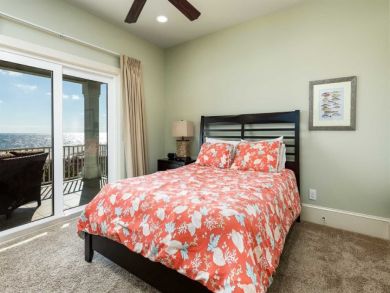 Orange Beach Vacation Home Sleeps Thirty Guests.
