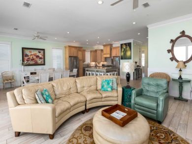 Orange Beach Vacation Home Sleeps Thirty Two Guests. Orange Beach Vacation Home Sleeps Thirty Two Guests.