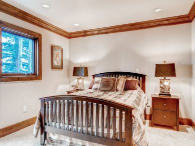 Avon Luxury 7 Bedrooms Vacation Home