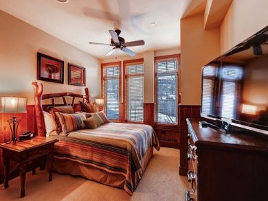 Bachelor Gulch Vacation Condo Sleeps Twelve Guests.