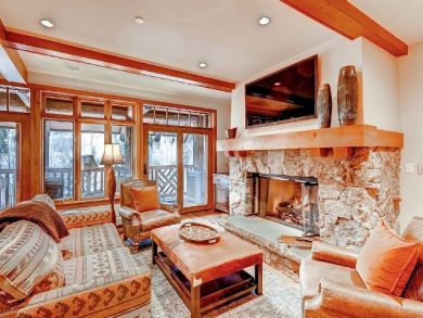 Bachelor Gulch Vacation Condo Sleeps Twelve Guests.