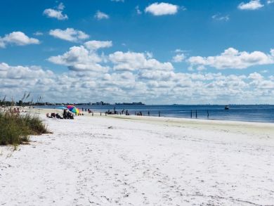 Fort Myers Home 920884