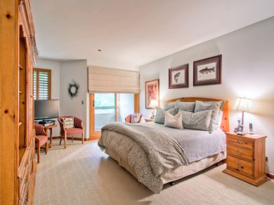 Beaver Creek Vacation Condo Sleeps Twelve Guests.