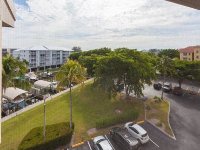 Fort Myers Condo 920900